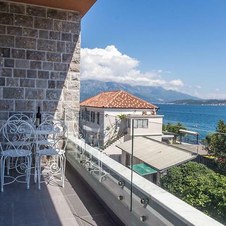 Riva Residence Ðenovići Eksteriør billede