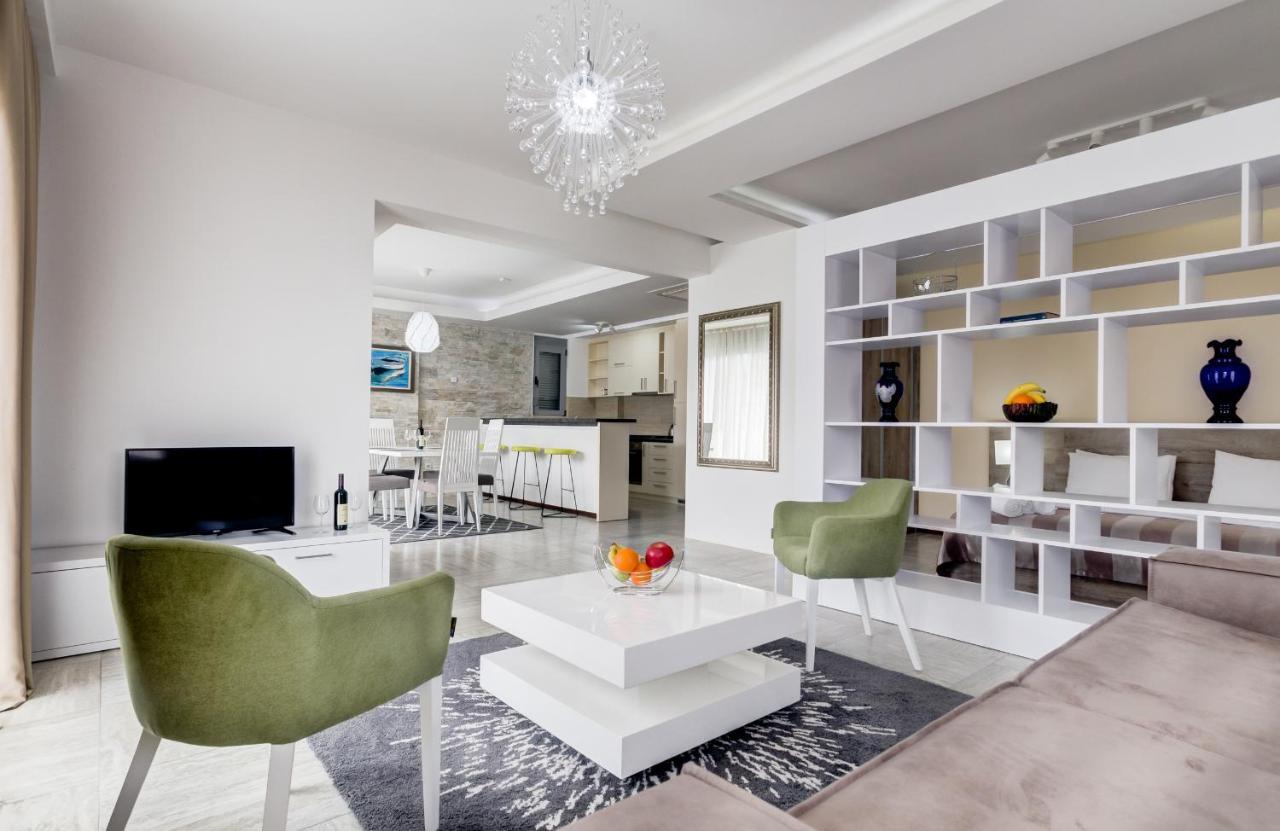 Riva Residence Ðenovići Eksteriør billede