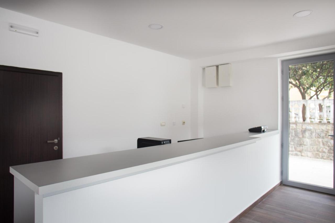 Riva Residence Ðenovići Eksteriør billede