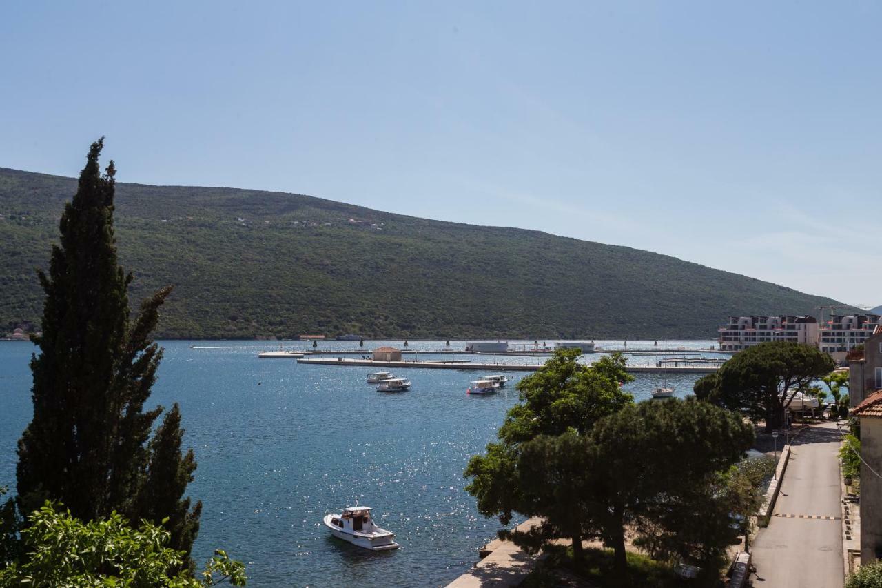 Riva Residence Ðenovići Eksteriør billede